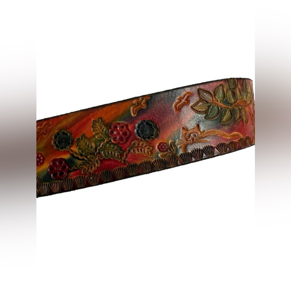 Dream Scenes by Rosanne leather tooled belt with Susan B Anthony coin buckle - Picture 8 of 12